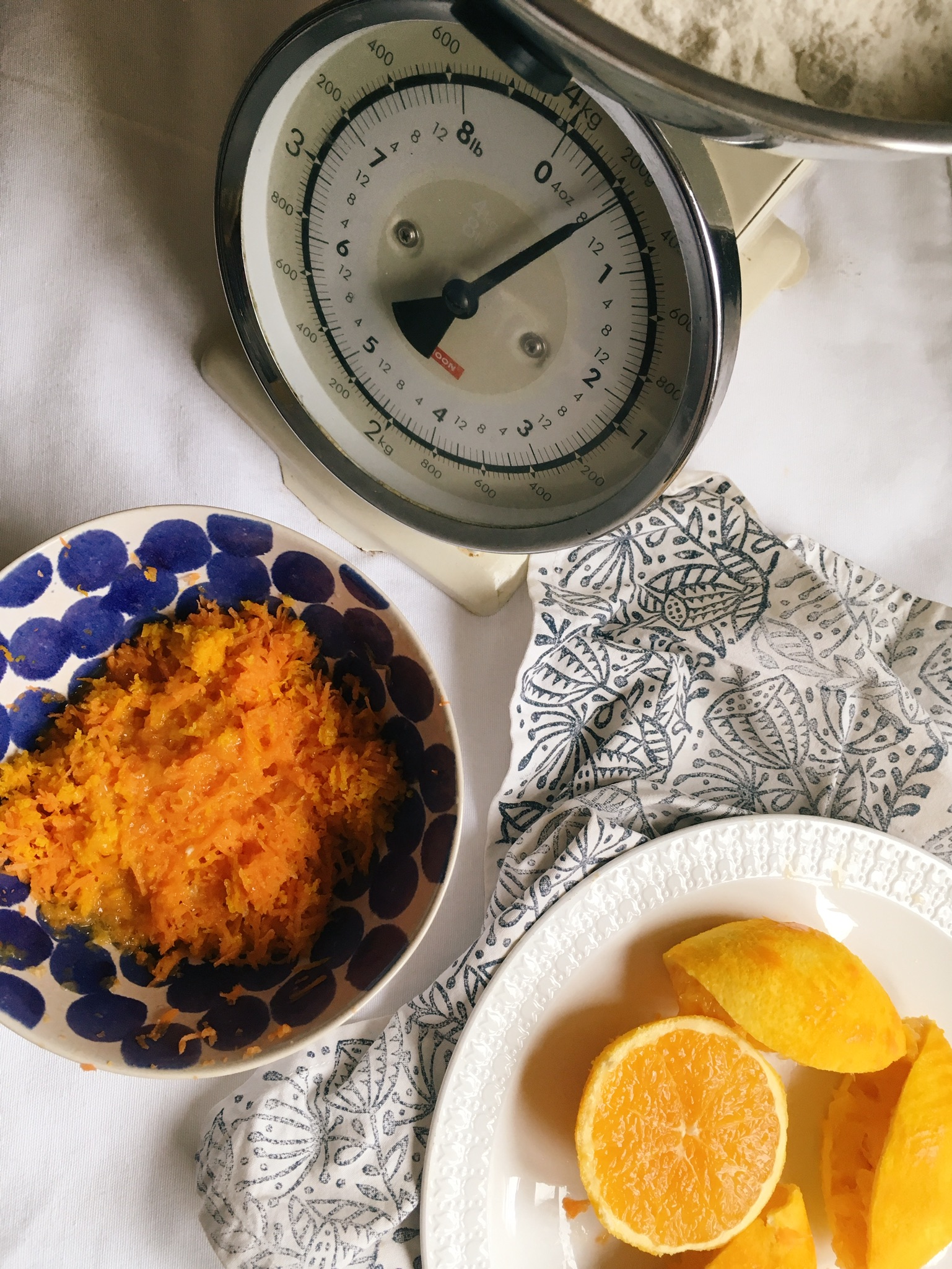 carrot, ginger, and orange cake recipe, Sophie Caldecott's sunshine cake